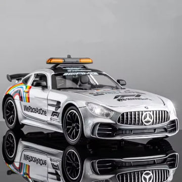 1:24 Diecast Mercedes AMG F1 Safety Model Car