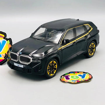 1:24 Diecast BMW XM Latest Model Car With Smoke