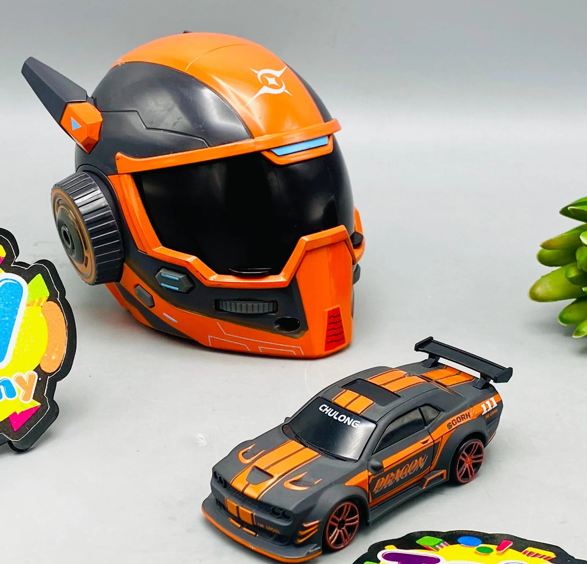 1:64 Mini RC Helmet Dodge Drift Car