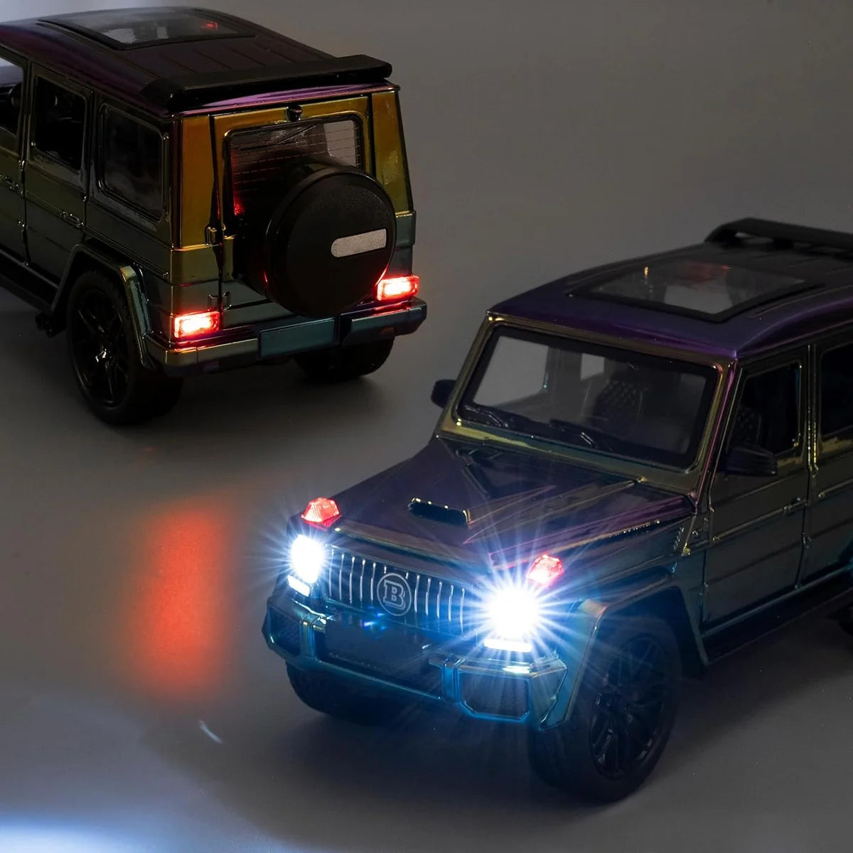 1:24 Diecast Mercedes Brabus Crystal Color Model