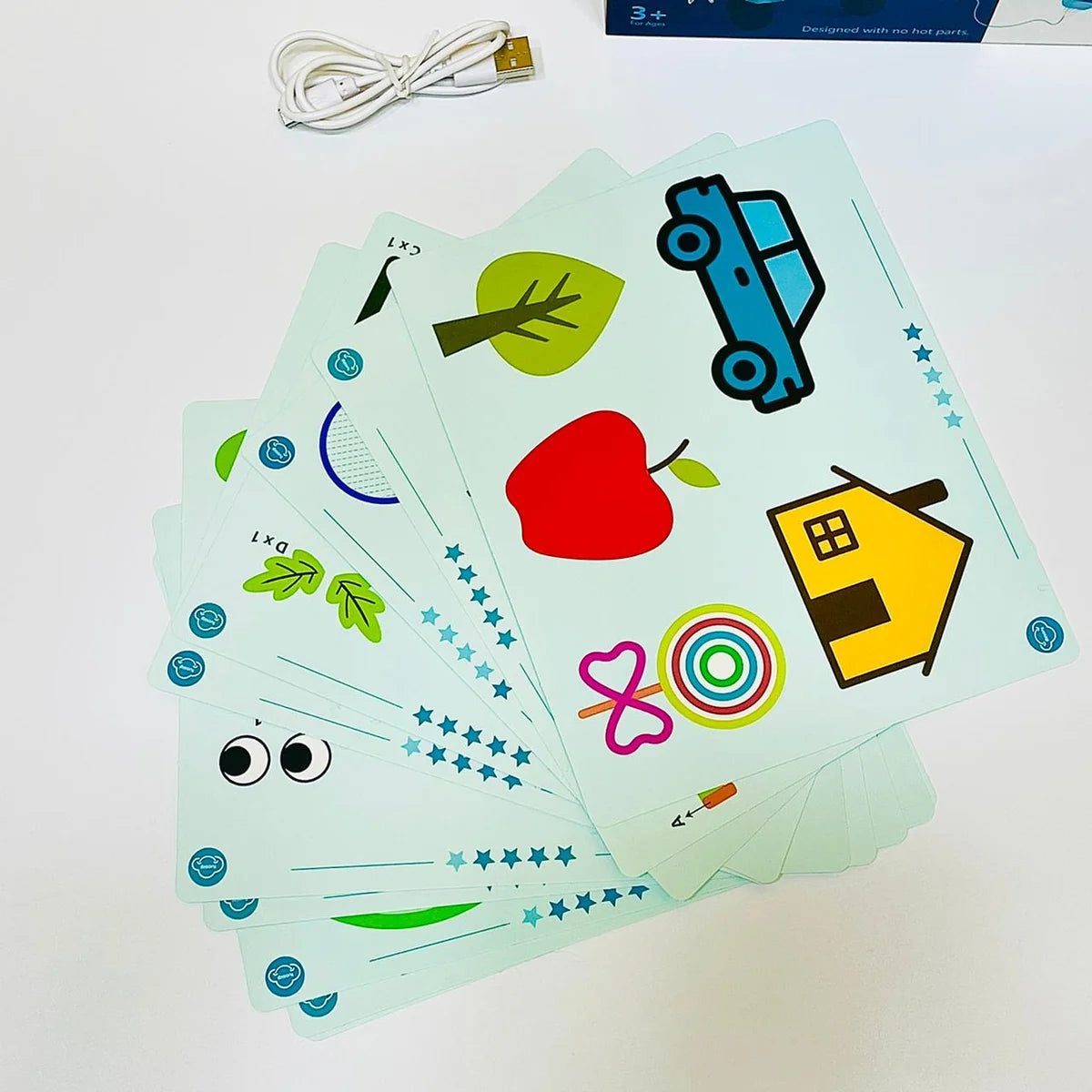 Rechargeable 3D Drawing pen with 3 wires & Multiple Drawing cards!