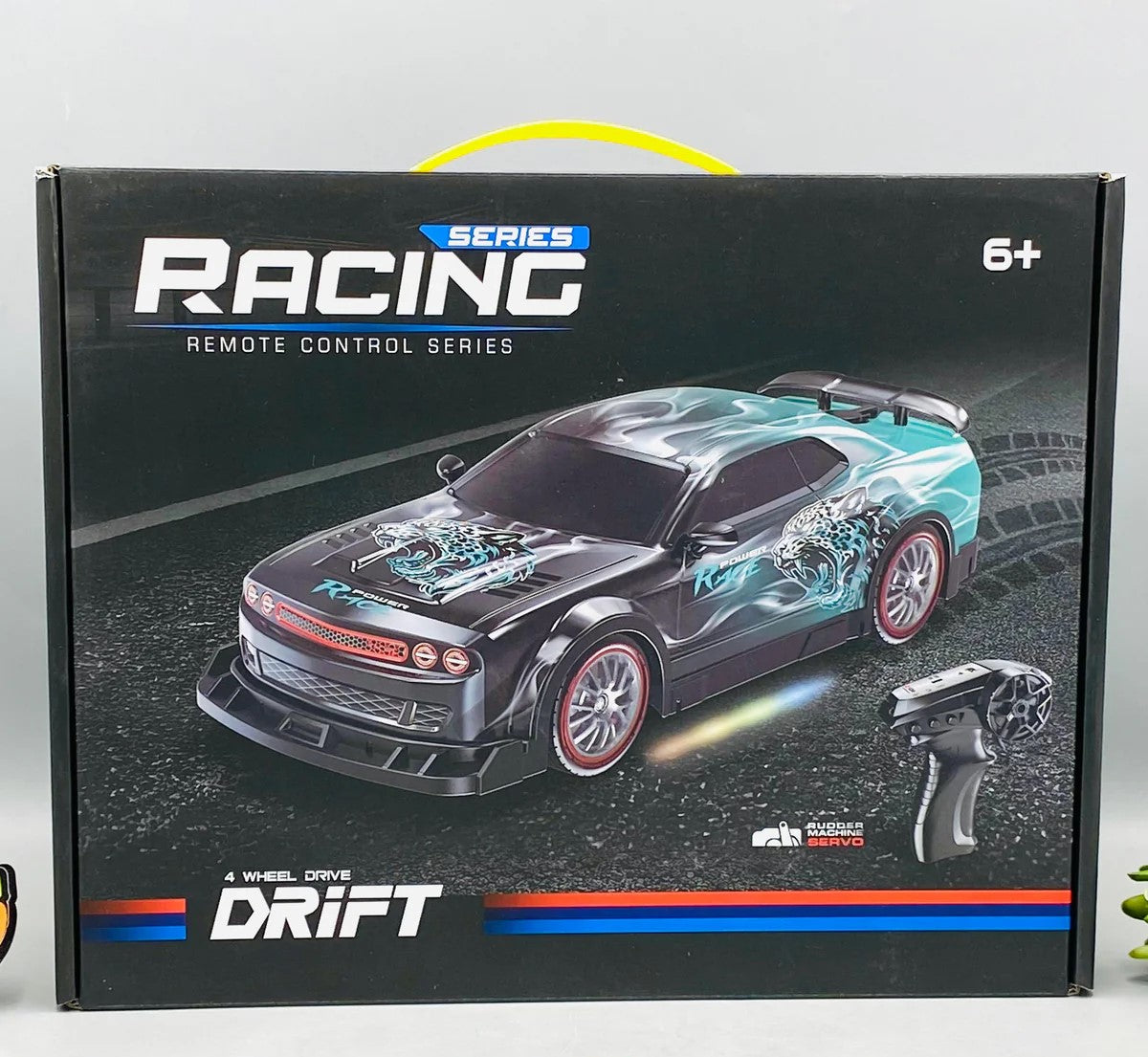 1:16 RC 2.4GHz BMW M4 Drifting Car With Smoke
